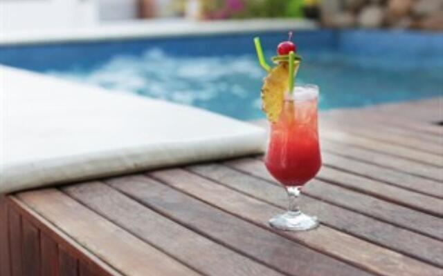 Nou's River Hotel