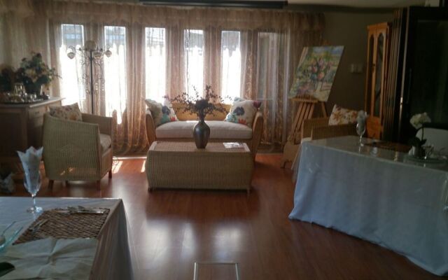 Lamon Guesthouse