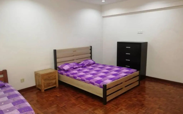 Sweethome for 7 travellers at seremban