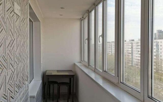 Апартаменты на улице Адоратского 52