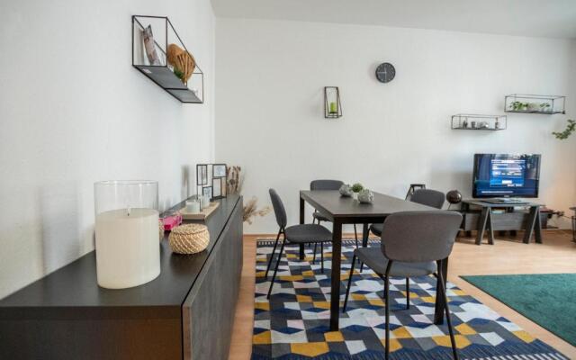 Zwickau mittendrin, tolles Balkon-Apartment