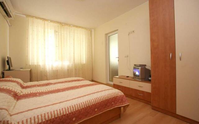 Apartment Tedy