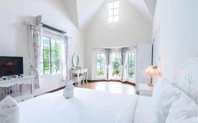 Sakarin Valley Resort & Restaurant