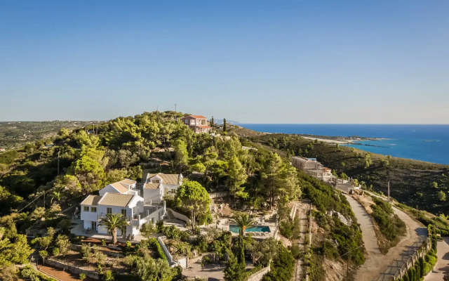 360° Luxury Residences