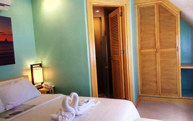 Shore Time Hotel