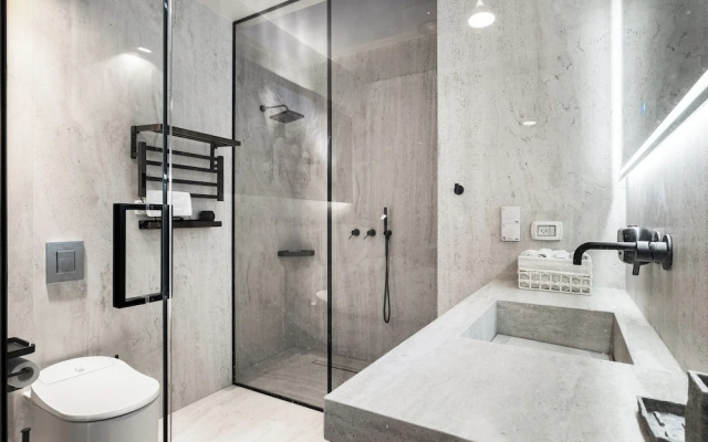 Top TLV Grand Suites