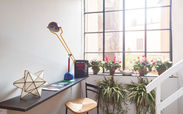 Trevi Fountain Art Suites