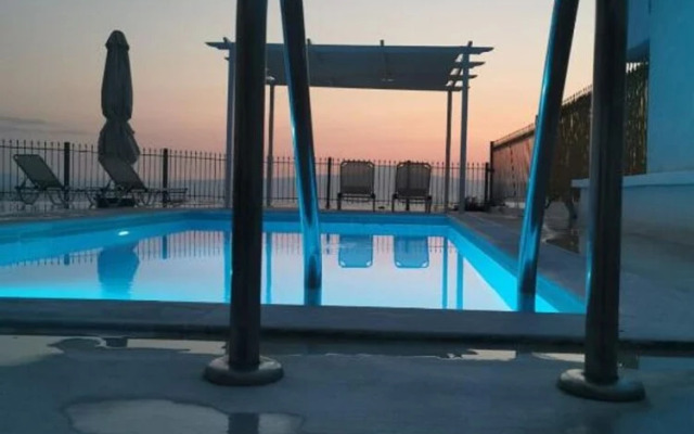 Seafront Pouletis Family Sunset Gem With Pool