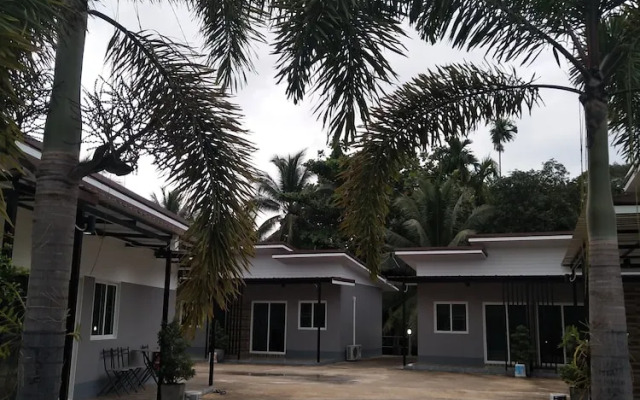 Sun & Ozone Resort