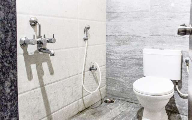 FabHotel Limestone Gachibowli