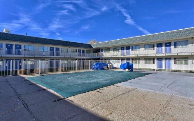 Motel 6 Flagstaff, AZ - Butler