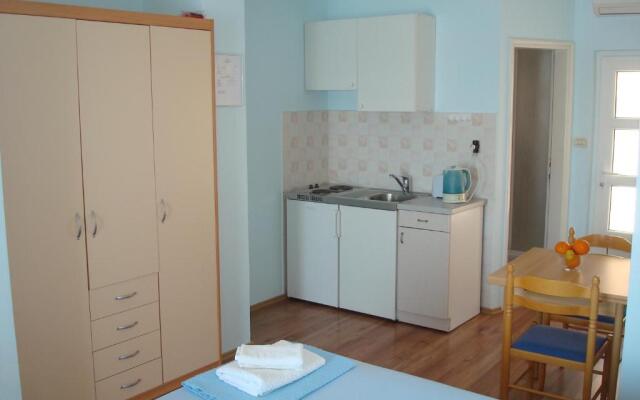 Apartments Jurišić