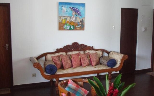 Blue Seas Tourist Guest House