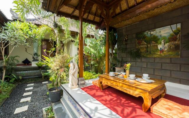 Asik Bali House Ubud