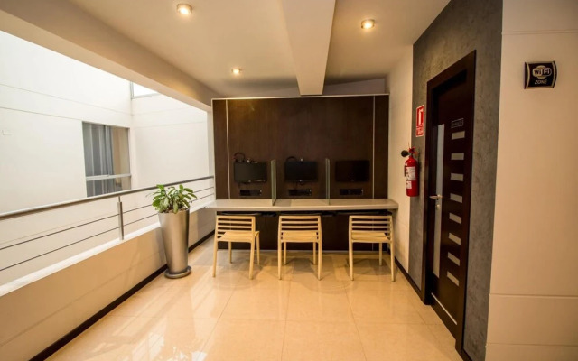 Awqa Classic Hotell