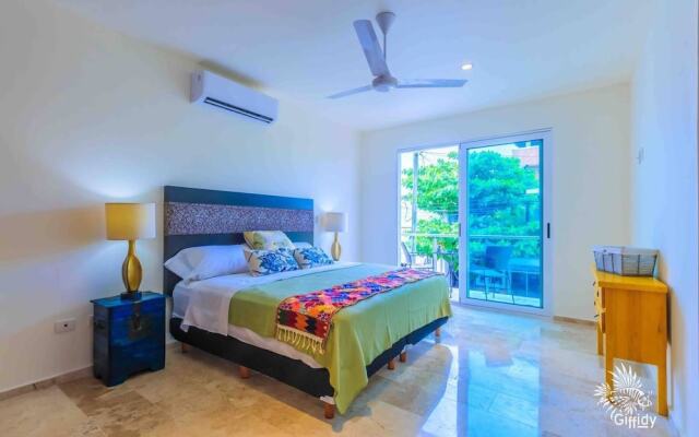 Estrella Del Mar - One Bedroom Suite 102 by Skyrun