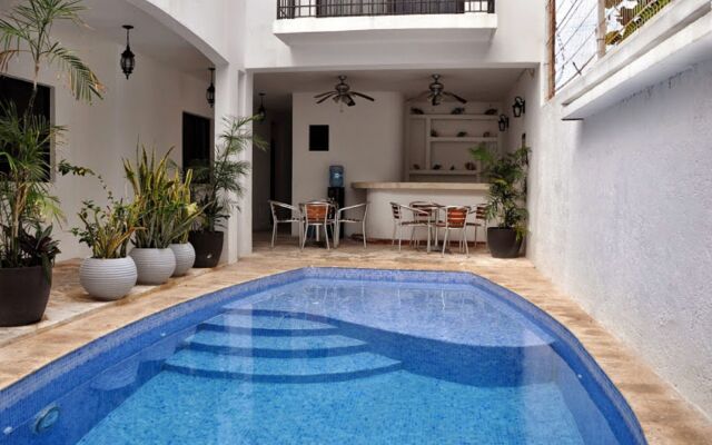 Chac Chi Hotel and Suites