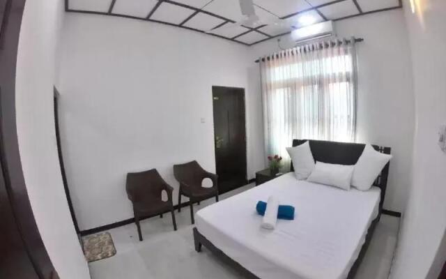 1 Roomed furnished House in Negombo