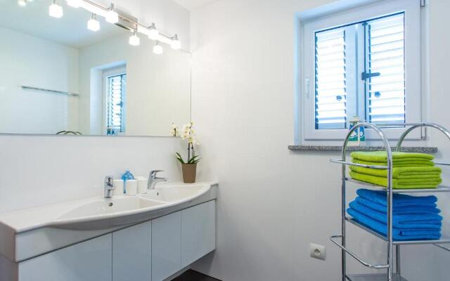 Apartment Maestral