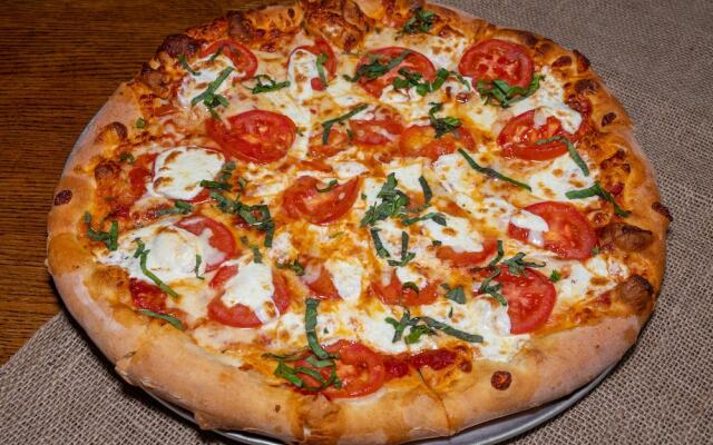 Quality Inn & Suites Atlantic Beach Hotel