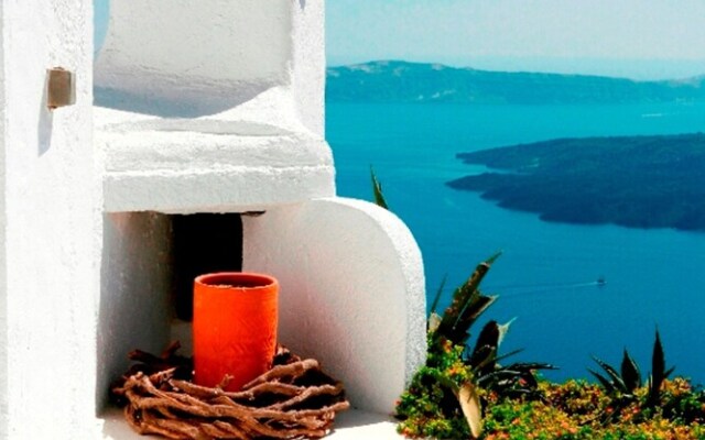 Villas & Mansions of Imerovigli