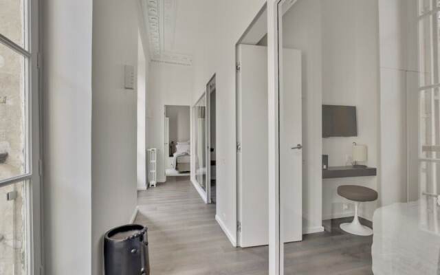 Extraordinary Apt 6 Pers Louvre