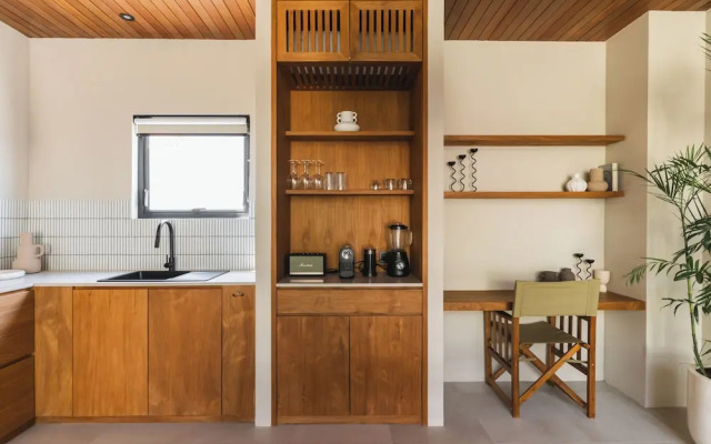 Surf Loft 1 by Alfred in Bali