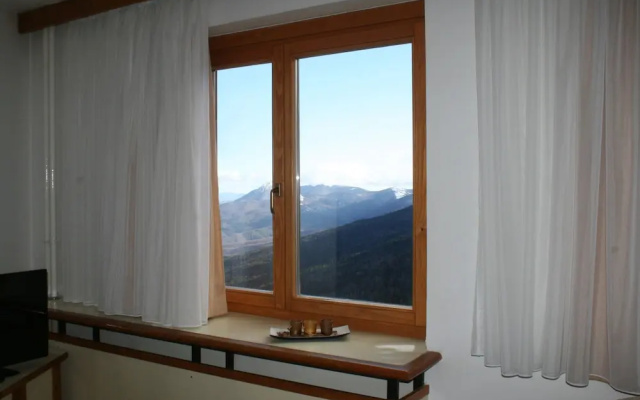 Bat Hotel Bistrica
