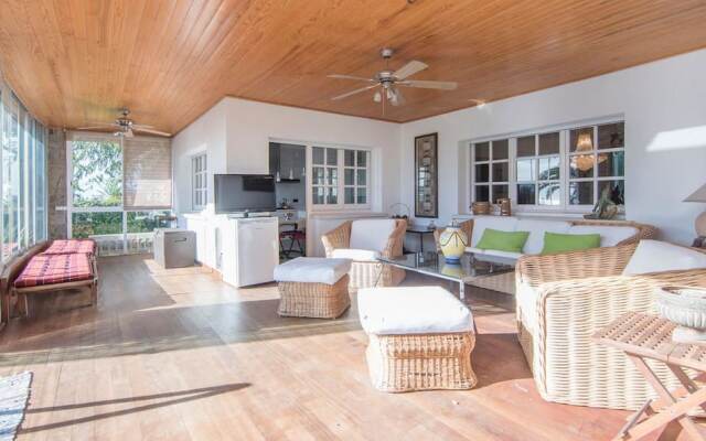 Gallery Villa 650M from the Beach (R81)