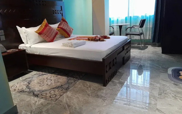 Mazola Diamond Hotel