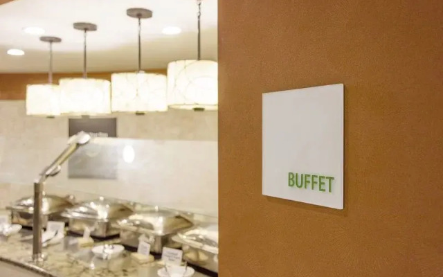 Radisson Hotel Austin North