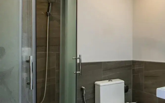 Mountain View Studio Apt T3-830