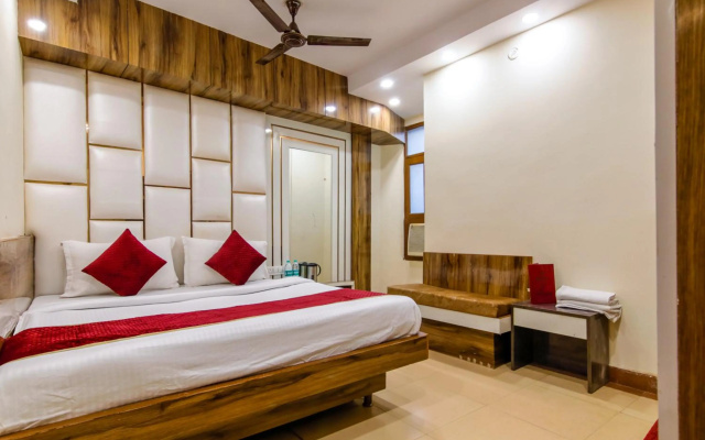Hotel Star Palace – Guest Rooms – Delhi