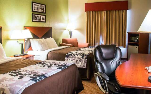 Sleep Inn & Suites at Six Flags