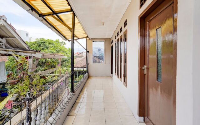 OYO Life 90701 Kost Syariah Deris