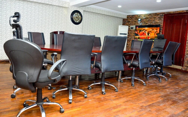 Crystal House International Hotel
