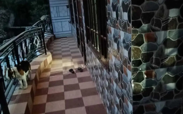 OYO HOME 88499 Mystic Home