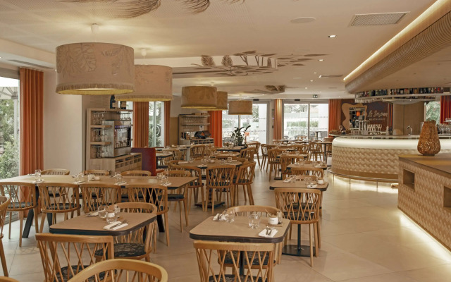 Golden Tulip Sophia Antipolis - Hotel And Spa