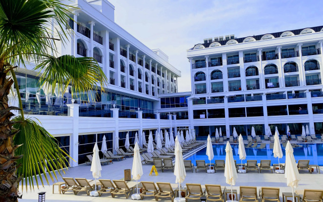 Sunthalia Hotels & Resorts