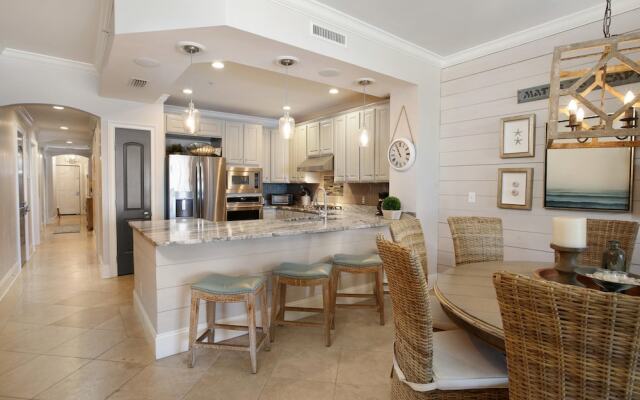 Villa Coyaba by 360 Blue