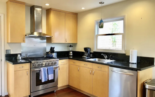 Seattle Vacation Home - Columbia City 3