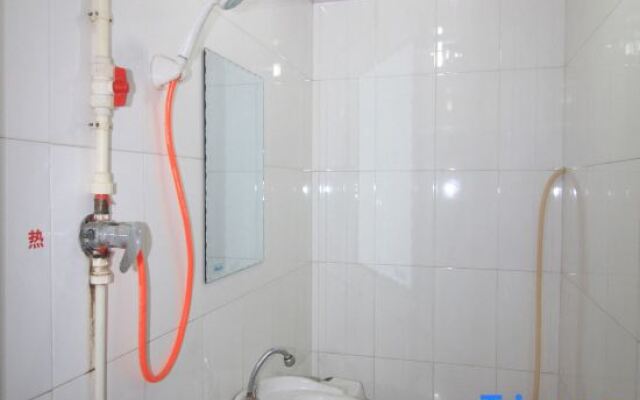 Qixia Anjunju Hostel