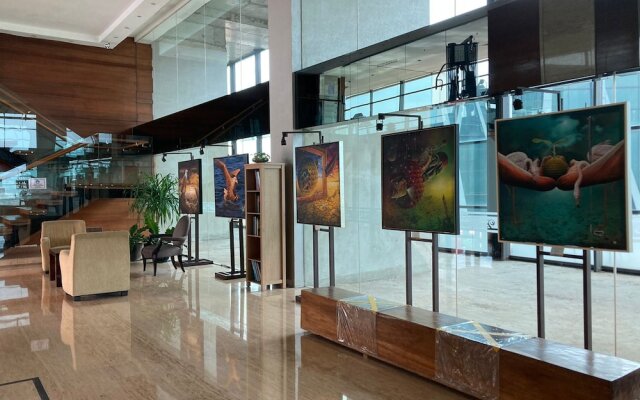 Modern 2Br Apartment At Aryaduta Residence Connected To Cito Mall