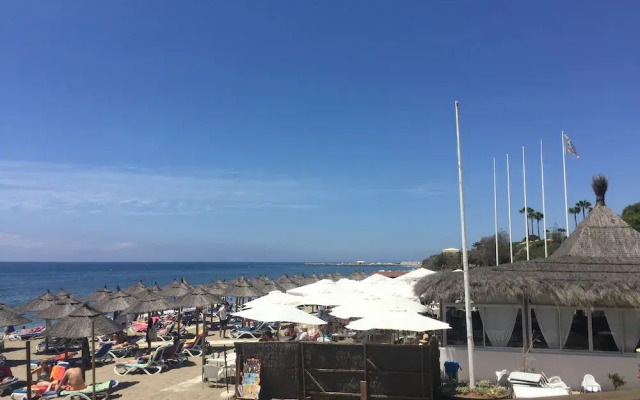 Cozy Townhouse With sea View in Marbella Mijas