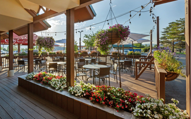 Best Western Plus GranTree Inn