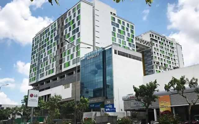 Republic Apartments Saigon Airport