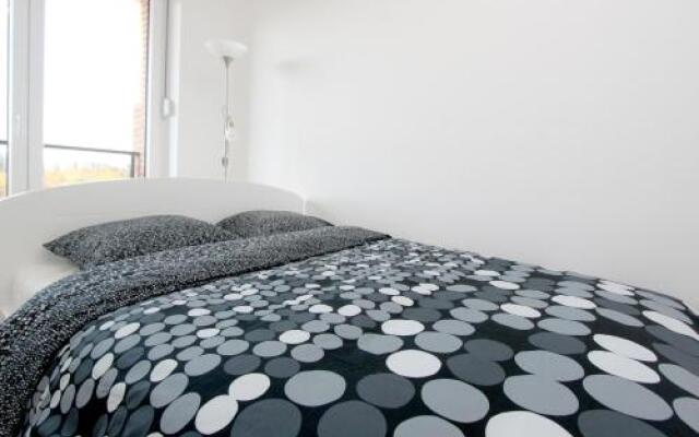Apartment Moonstone 2