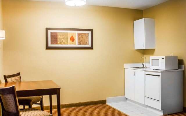 Comfort Inn & Suites