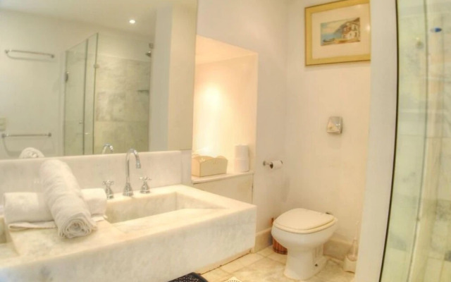 LinkHouse Tropical Triplex - 2 SUITES