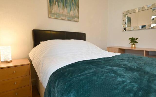 4 Bed Town House 'Reading Town Centre'